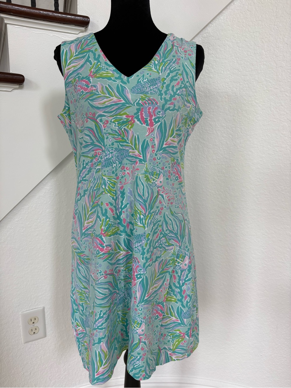 Sleeveless V-Neck Midi Dress in Mint Multi - Casual Shift